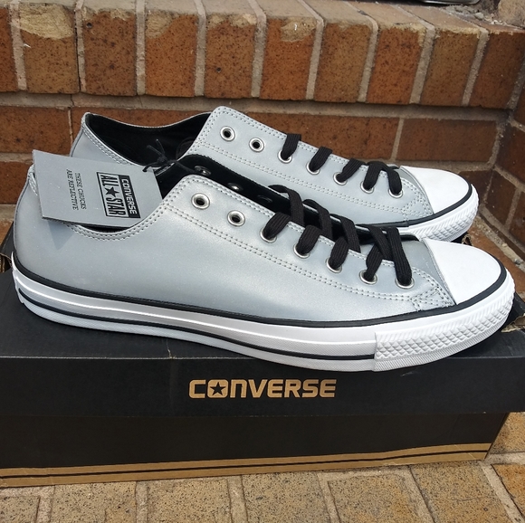 converse reflective shoes